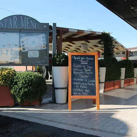 Star 3*