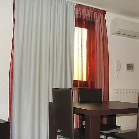 Hotel Star 3*